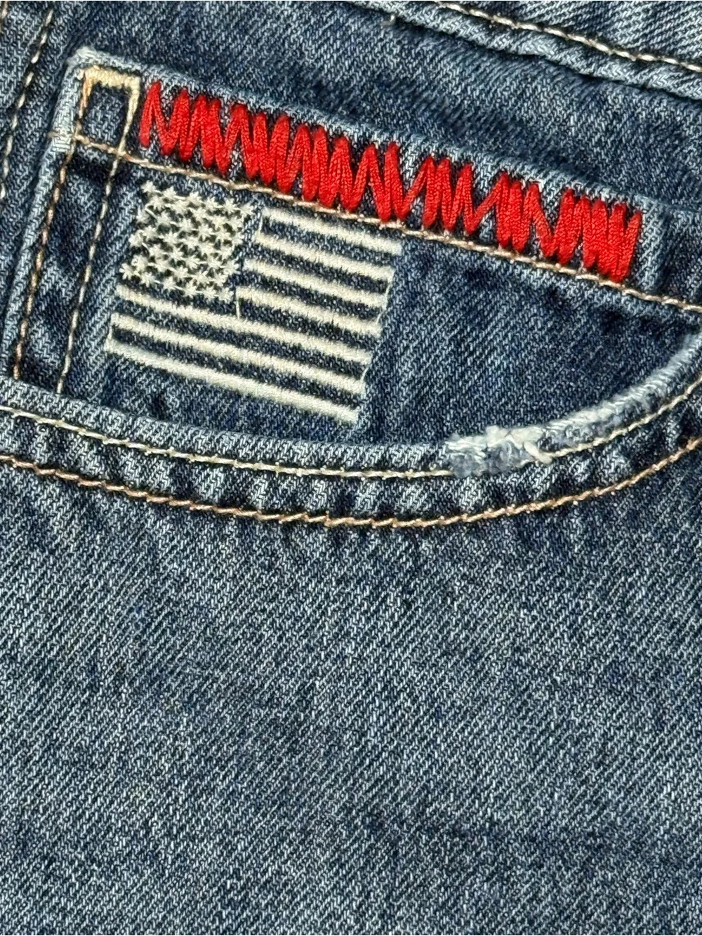 Hollister low rise